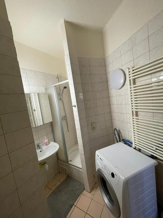 Rent Daily Antwerp Exterior photo